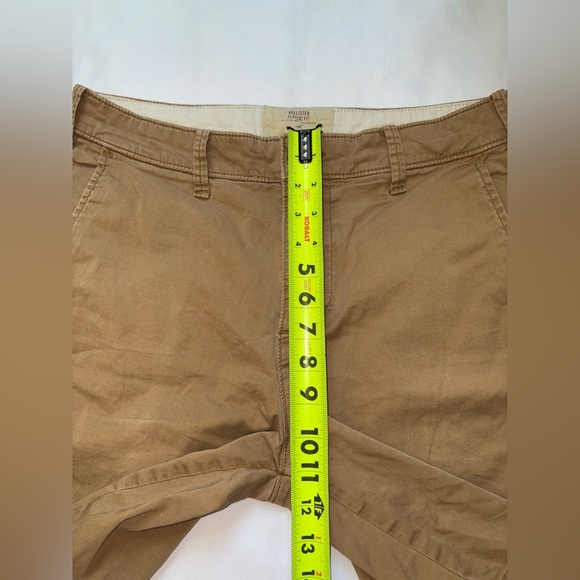 Hollister Men’s Size 30 Tan Classic Fit Epic Flex 8 Inch Inseam Shorts - Picture 6 of 10